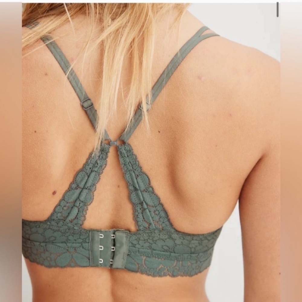 ☘️Aerie Lace  Green wireless bra - Picture 3 of 7